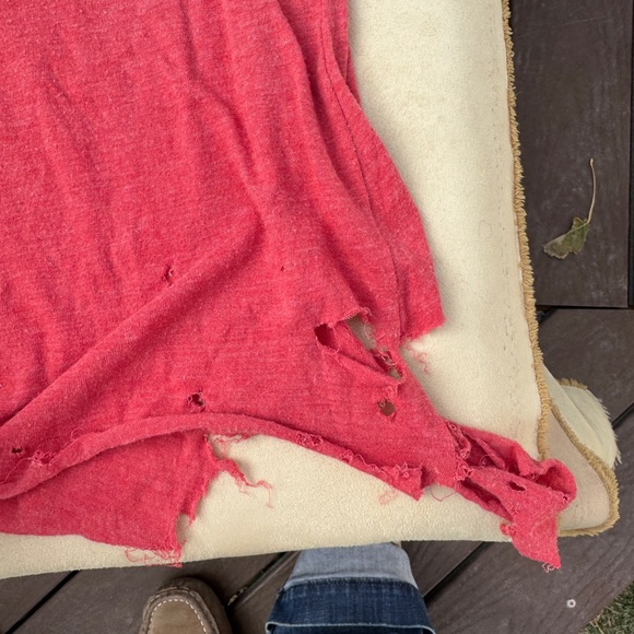 Red Tank - Picture 3 of 7